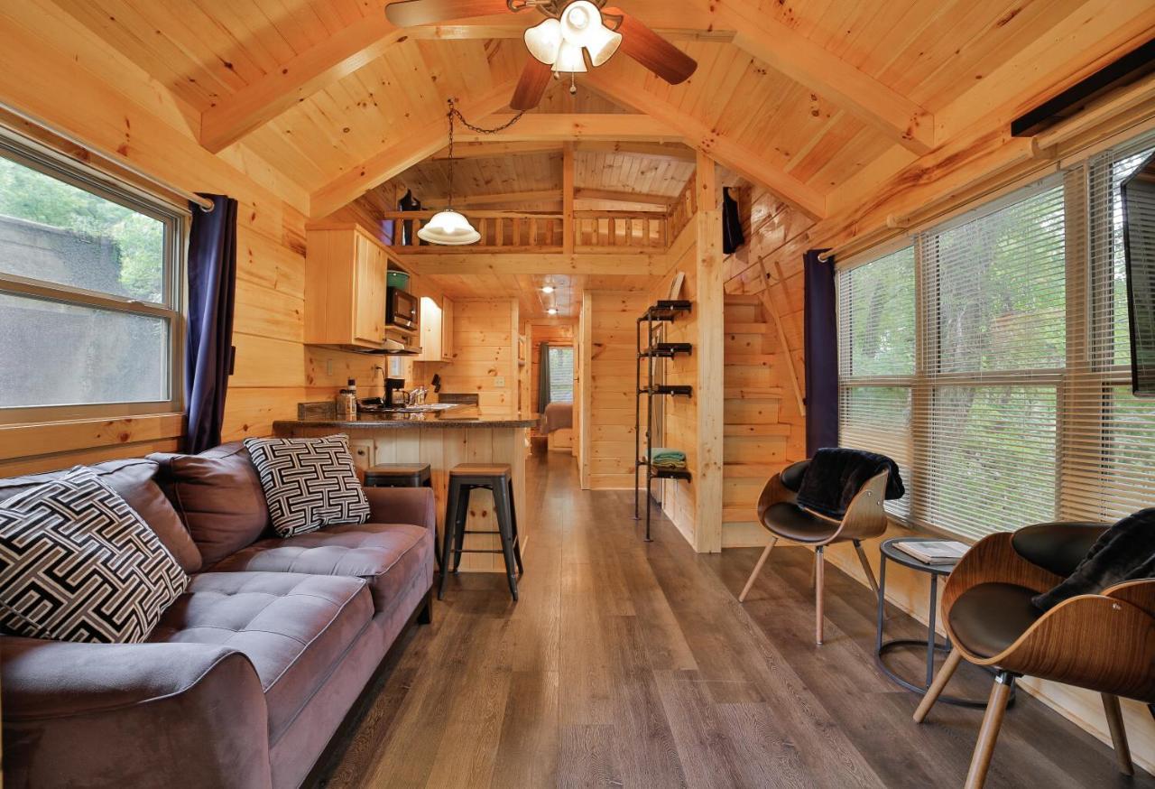 Thomas Cabin Forest Tiny Cabin With Hot Tub Чаттануґа Екстер'єр фото